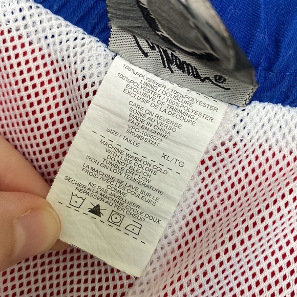 Montreal Canadiens NHL Shorts Men XL Red Blue Swim Sporty Logo Colour Block - Picture 14 of 15